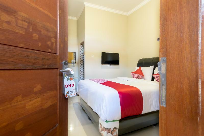 Reddoorz At Joyce Guest House Medan Extérieur photo
